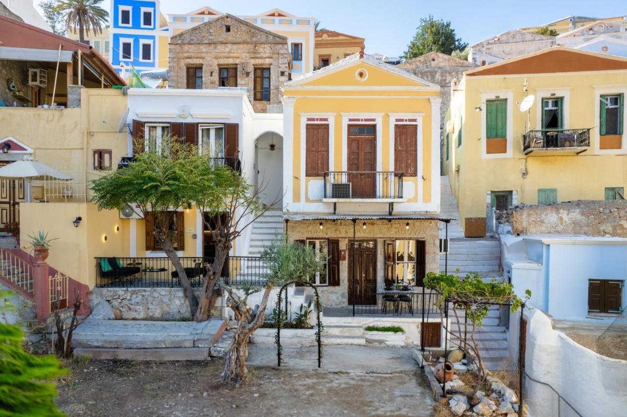 Townhall Apartment Symi Exterior photo