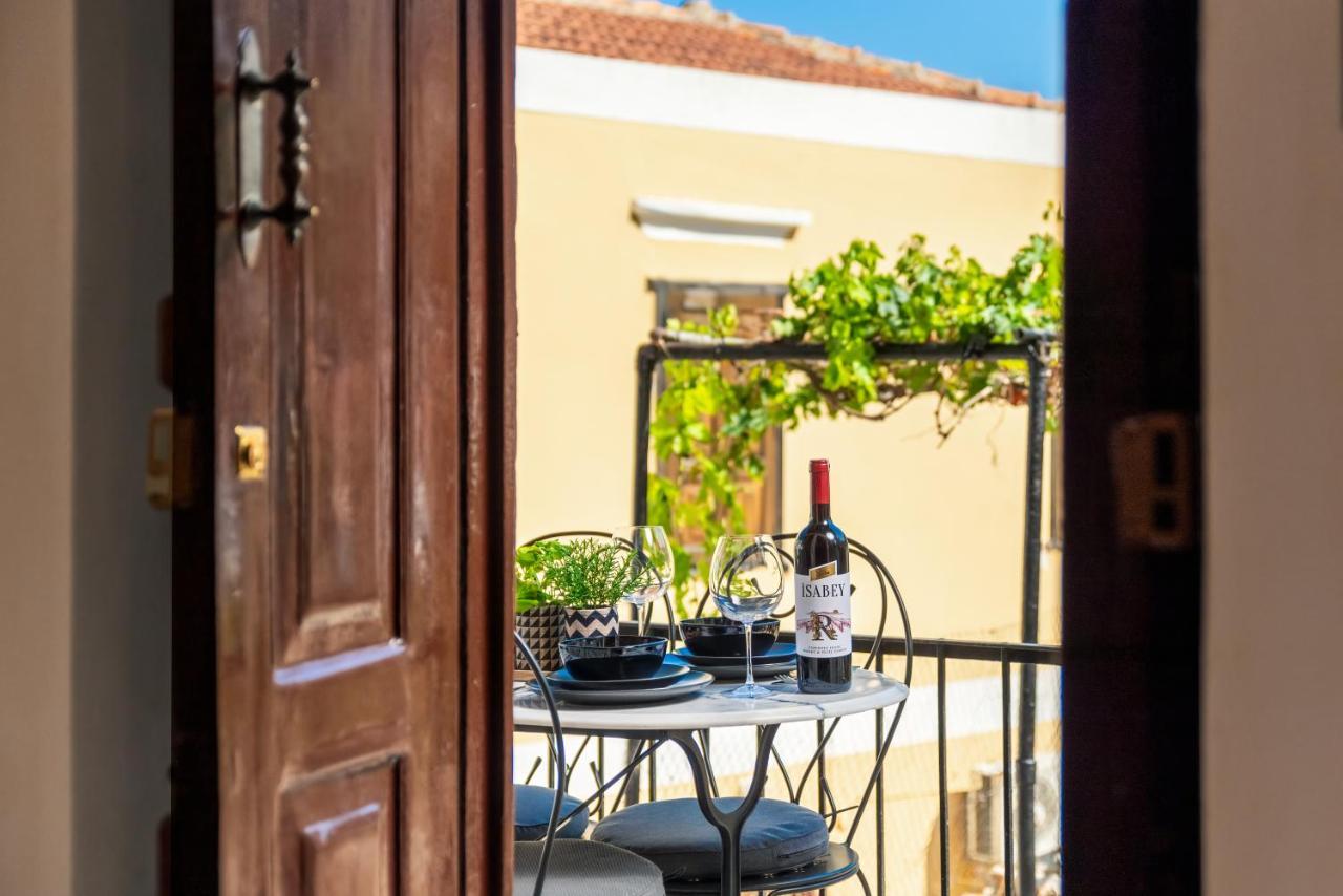 Townhall Apartment Symi Exterior photo